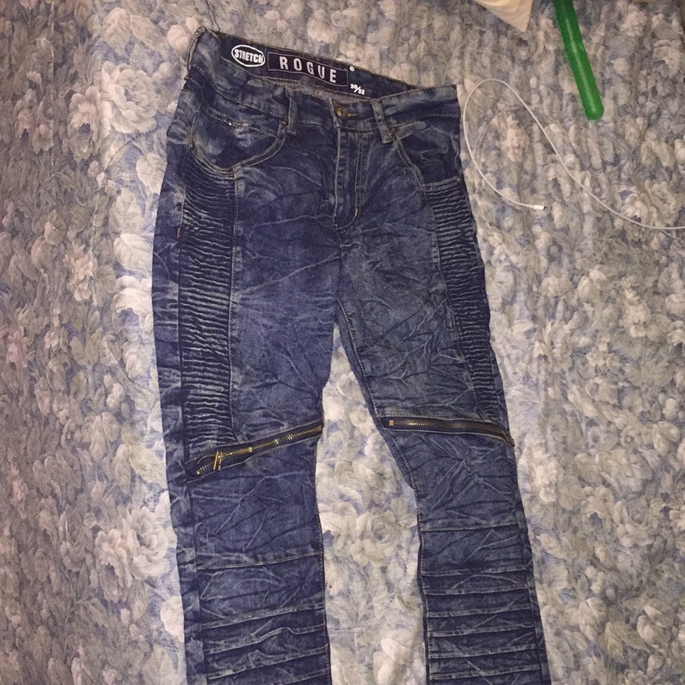 jeans/joggers